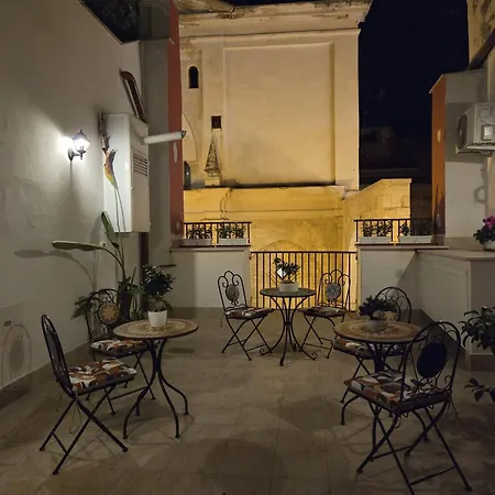 La Dimora Di Vittorio Emanuele Ii ホームステイ *