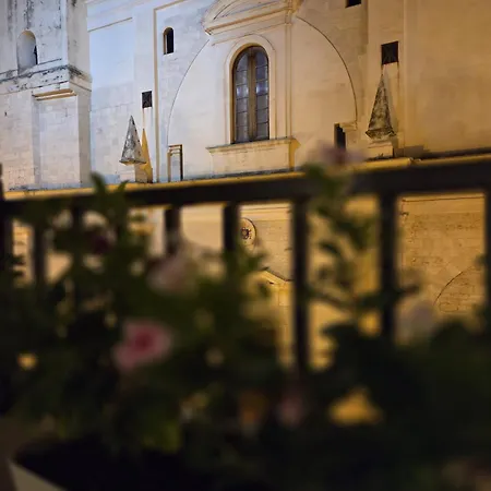 La Dimora Di Vittorio Emanuele Ii ホームステイ
